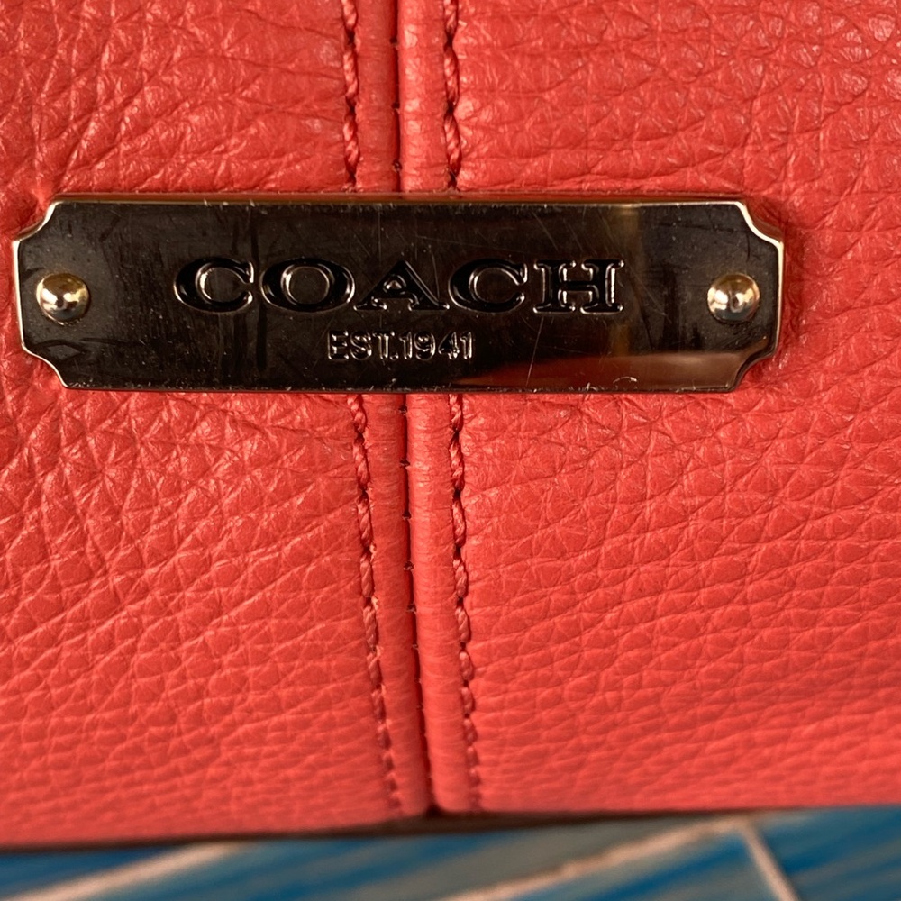 Coach Salmon Leather Shoulder Bag with Seam Detail - Picture 2 of 9